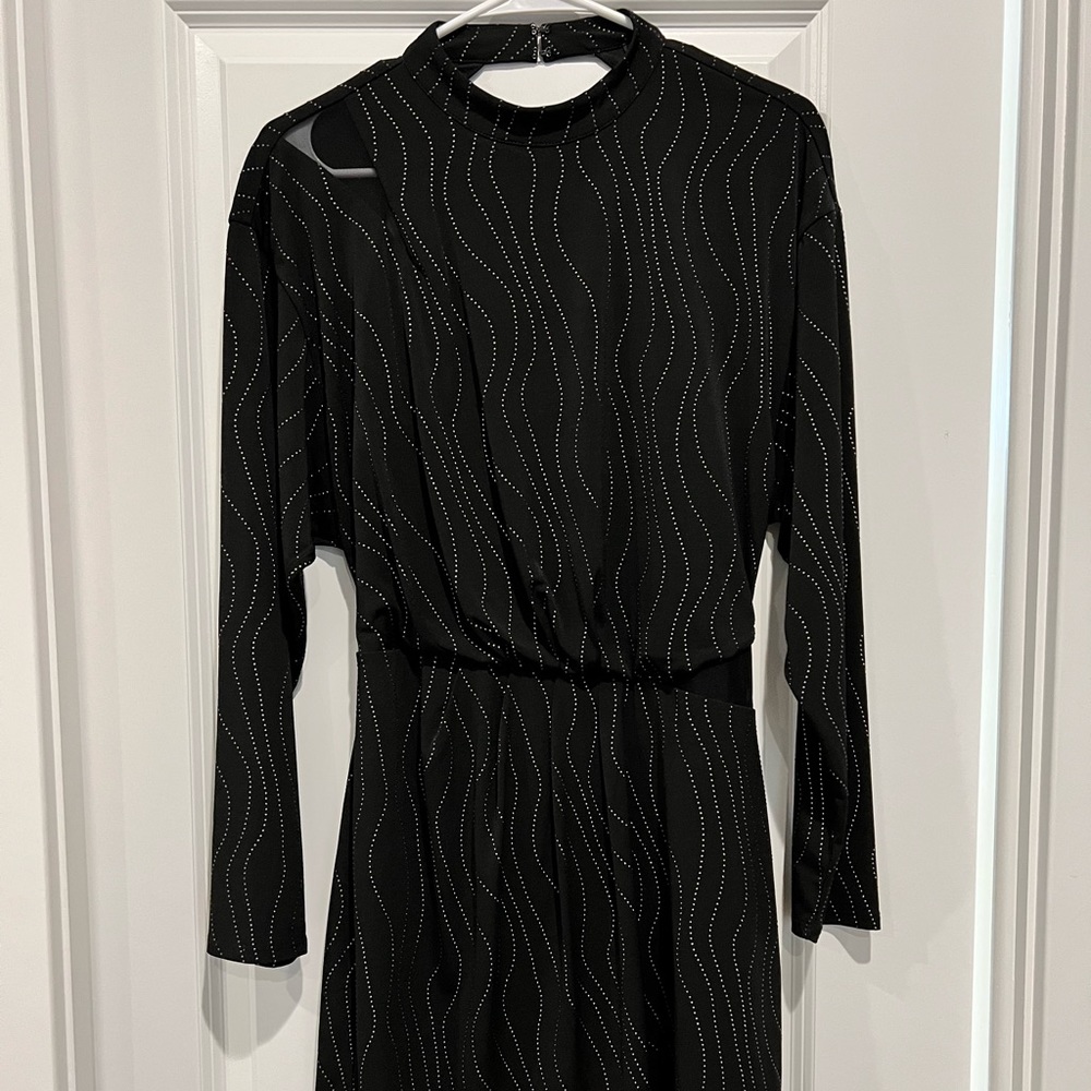Express long sleeved Cocktail Dress - Size Large